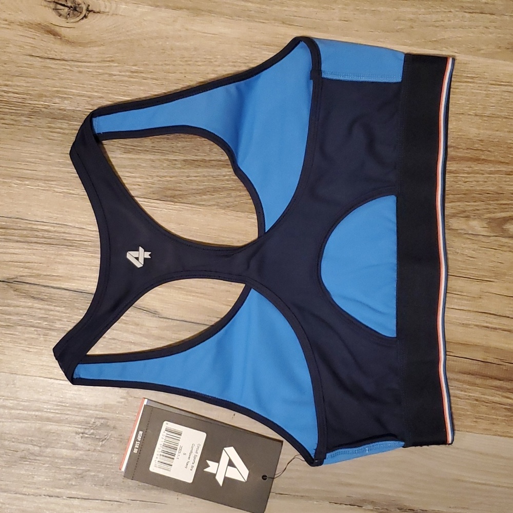 4LAPS Circuit sports bra. - Picture 5 of 6